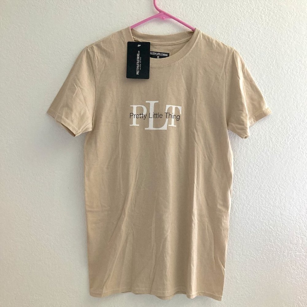 Pretty Little Thing tan t-shirt women's size small
